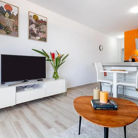 Apartment Amantes Del Mar, Heated Pool